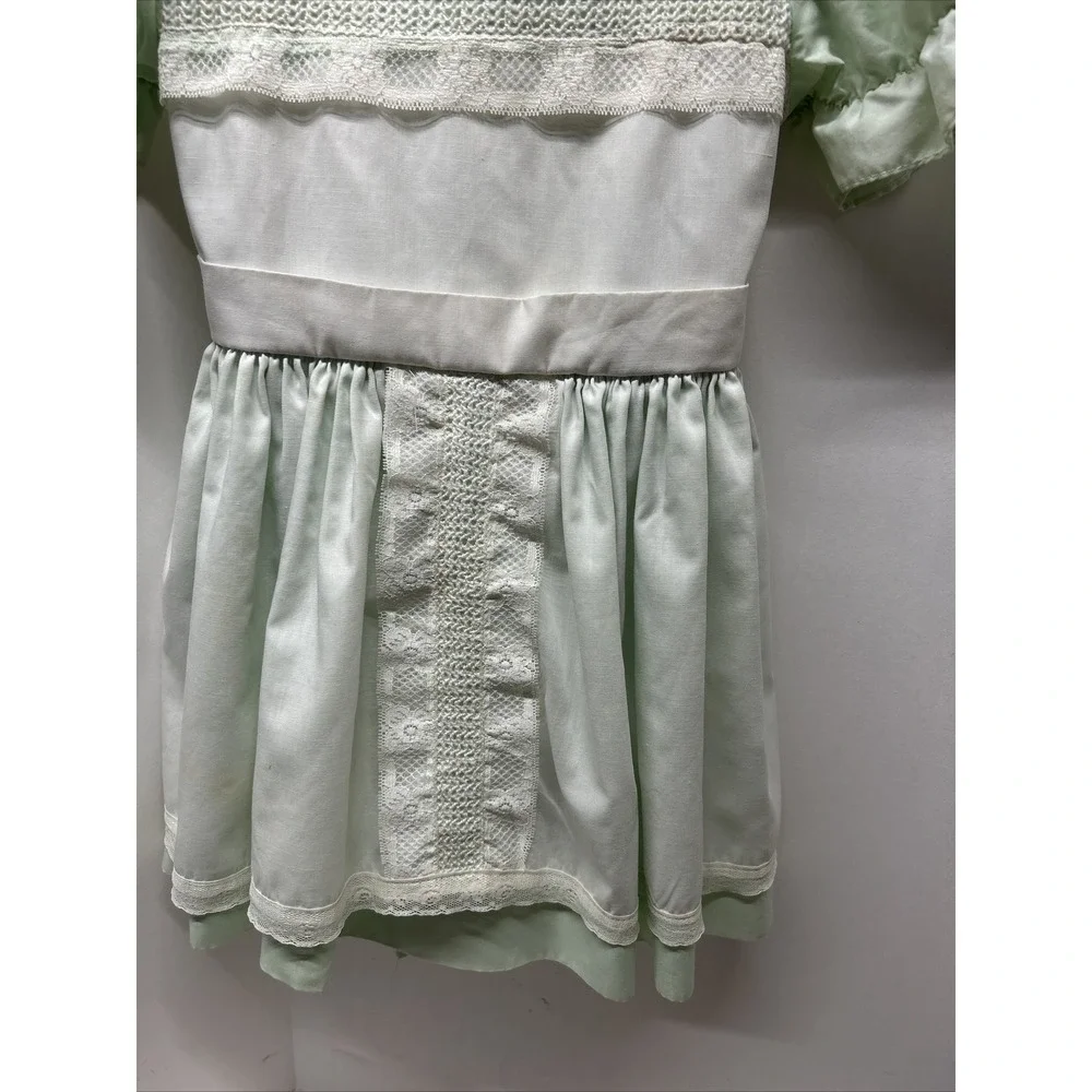 Vintage Little Girls Dress Lace Trimmed‎ Green & White Puff Sleeve Cari Classic